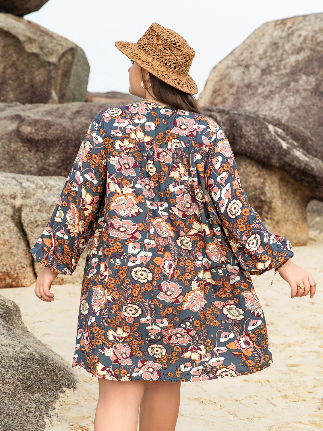 🌼 Plus Size Printed V-Neck Balloon Sleeve Mini Dress 🌼