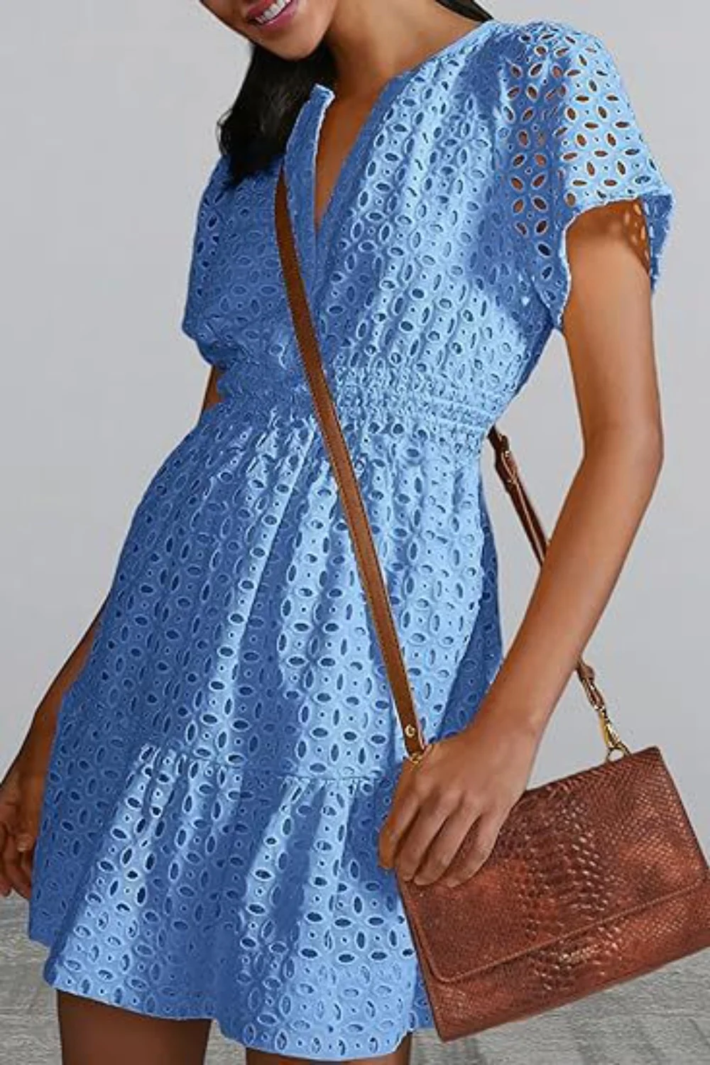 🌼 Eyelet Notched Short Sleeve Mini Dress 🌼